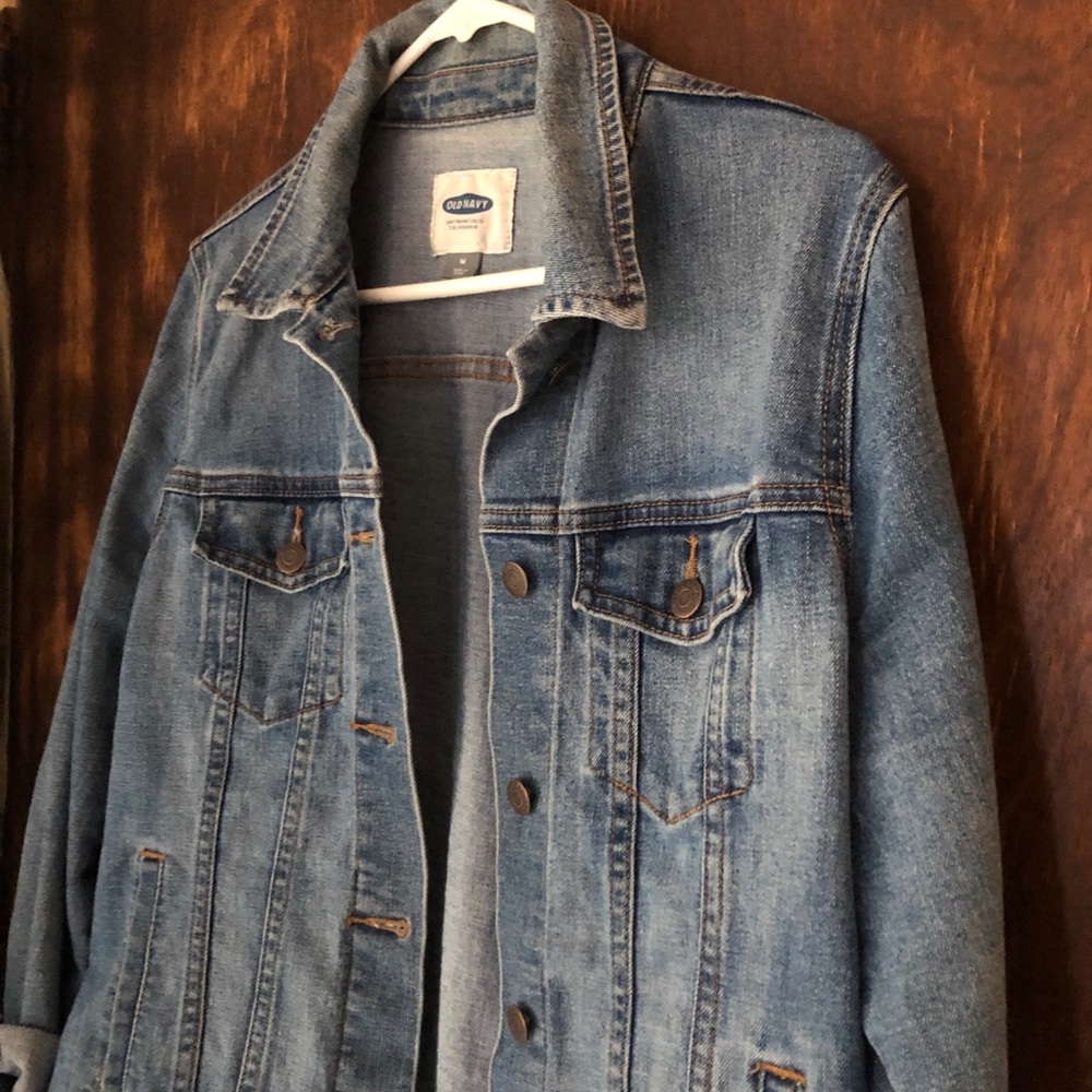 Old navy jean jacket - Picture 2 of 4